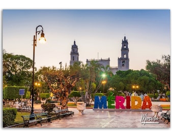 Merida Poster Print Mexico Wall Art Decor | Merida en Domingo Photo Yucatan Home Decoration | USA Traveler Art Gift | Horizontal Photography
