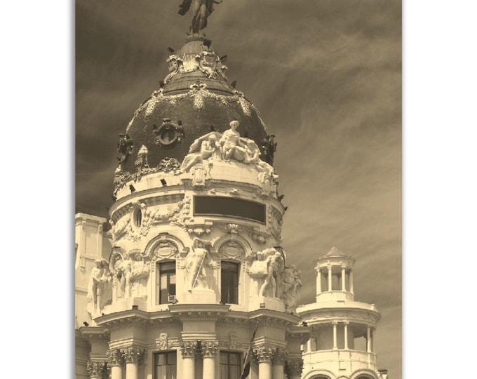 Madrid Spain Poster Vintage Print | Retro Historical Madrid Black White Sepia Photo Gift | Madrid Wall Art Home Decor Vertical Madrid Poster