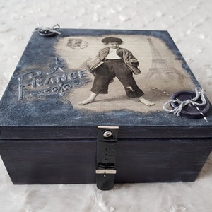 Pudełko drewniane zdobione techniką decoupage