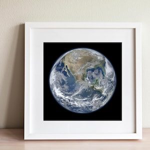 The Blue Marble – Iconic Earth Photo | High-Resolution Space Print | Vintage Planet Earth Wall Art | Science & Astronomy Decor&quot;