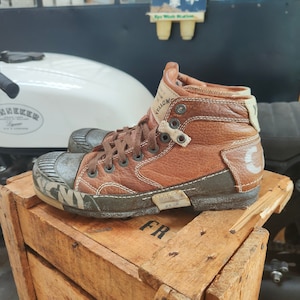 Yellow cab mud sneakers discount