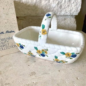 Vintage Elizabeth Arden Floral Ceramic Basket - Antique Collectible Spring Flower Basket - 4S
