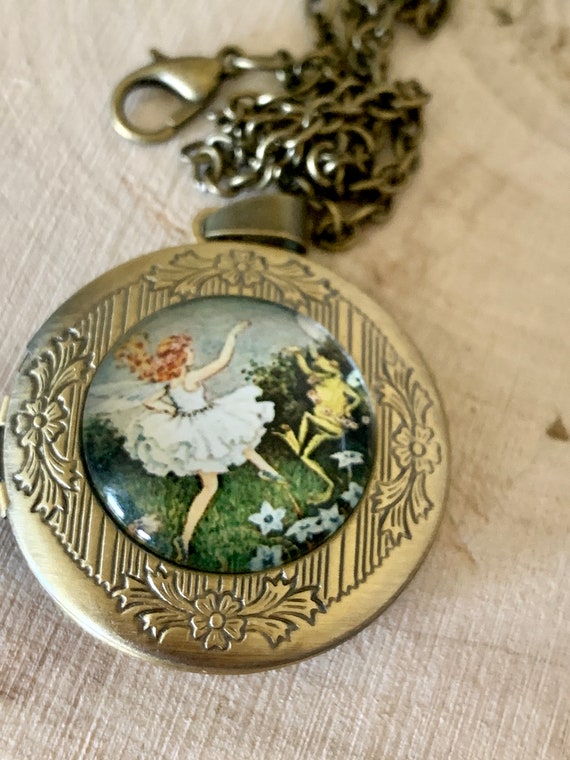 Vintage style Frog and white Fairy Locket Necklac… - image 2