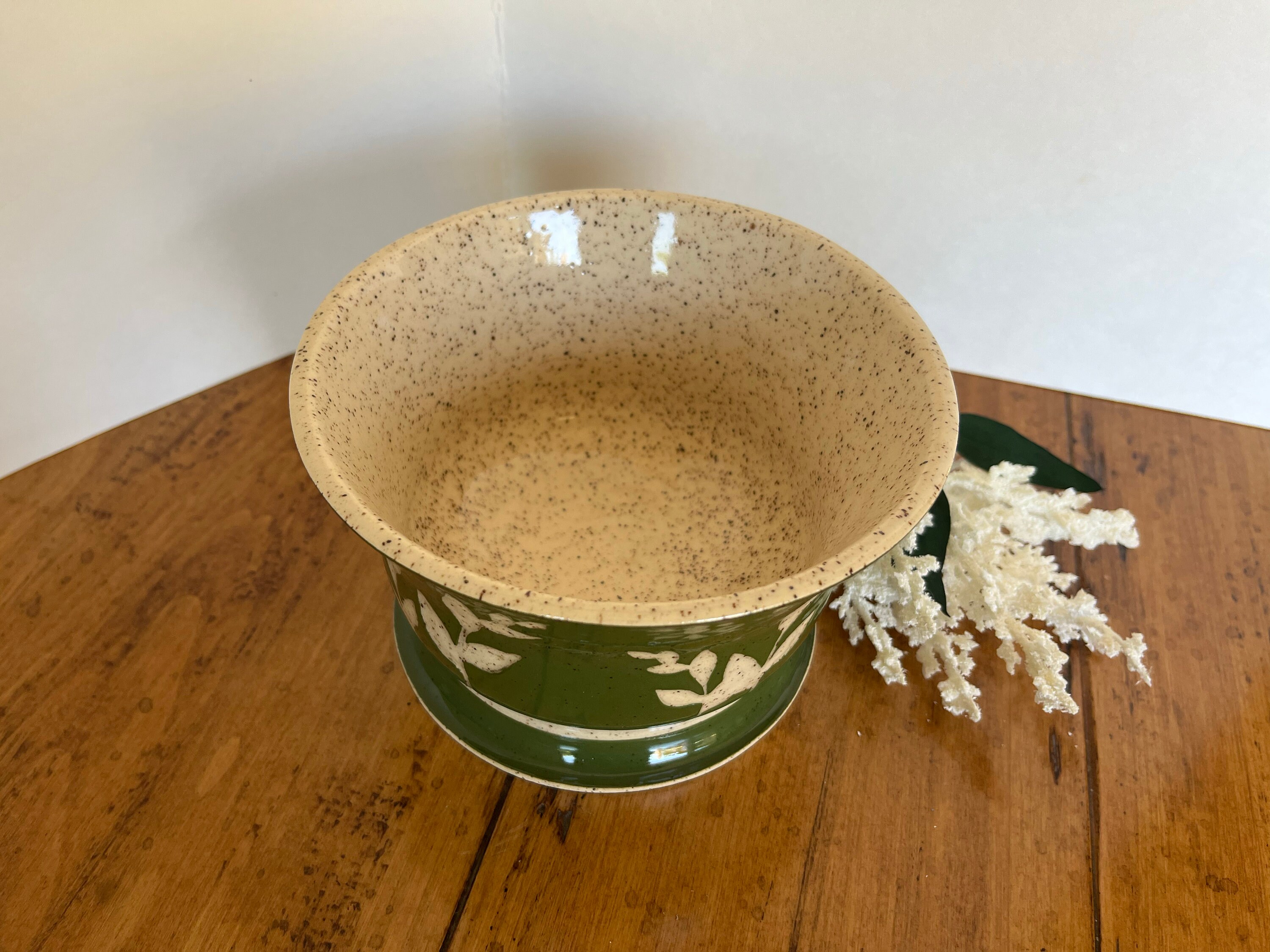 Handmade Green Sgraffito Flower Pot | Ceramic Planter With Botanical ...