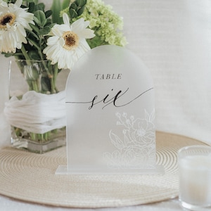 Modern Arched Frosted Acrylic Table Numbers with Floral Details | 4x6" | Black or Gold Text | Luxury Modern Wedding Decor | Table Numbers