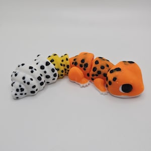 Cute Spotted Gecko – Articulated & Fun!