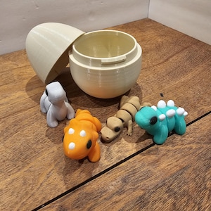 Dinosaur Minis and Egg