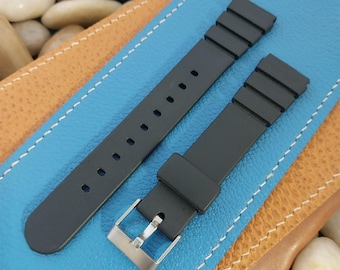 18mm Flared to 20mm Classic LCD Unused Old-Stock nos Vintage Watch Band