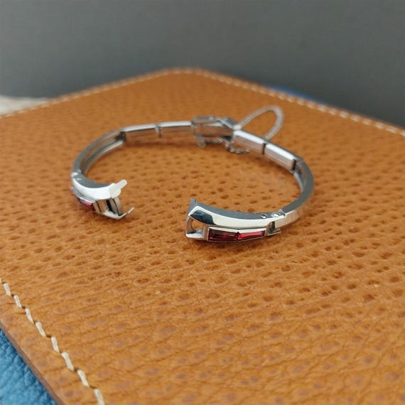 White Gold-fill & Red Rhinestone Ladies Kreisler Unused 1960s 