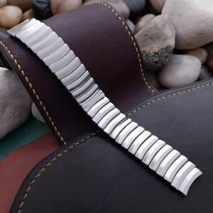 5/8&quot; Stainless Steel Scallop Link JB Champion Unused 1950s Old-Stock Watch Band