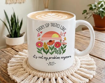 Retirement Gift for Grandma Personalized Retirement Mug Happy Retirement Mug Personalized Retirement Gift for Mom Employee Retirement Gift
