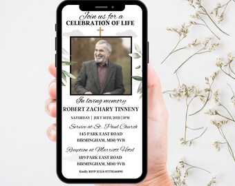 Könnte beinhalten: Ein schwarz-weißes Smartphone-Display zeigt eine Traueranzeige für Robert Zachary Tinneny. Die Anzeige enthält Datum, Uhrzeit und Ort des Trauergottesdienstes und der anschließenden Trauerfeier. Ein Foto des Verstorbenen ist in der Anzeige enthalten.