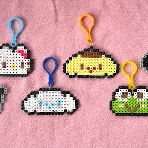 Hello Kitty perler beads by joyeuny