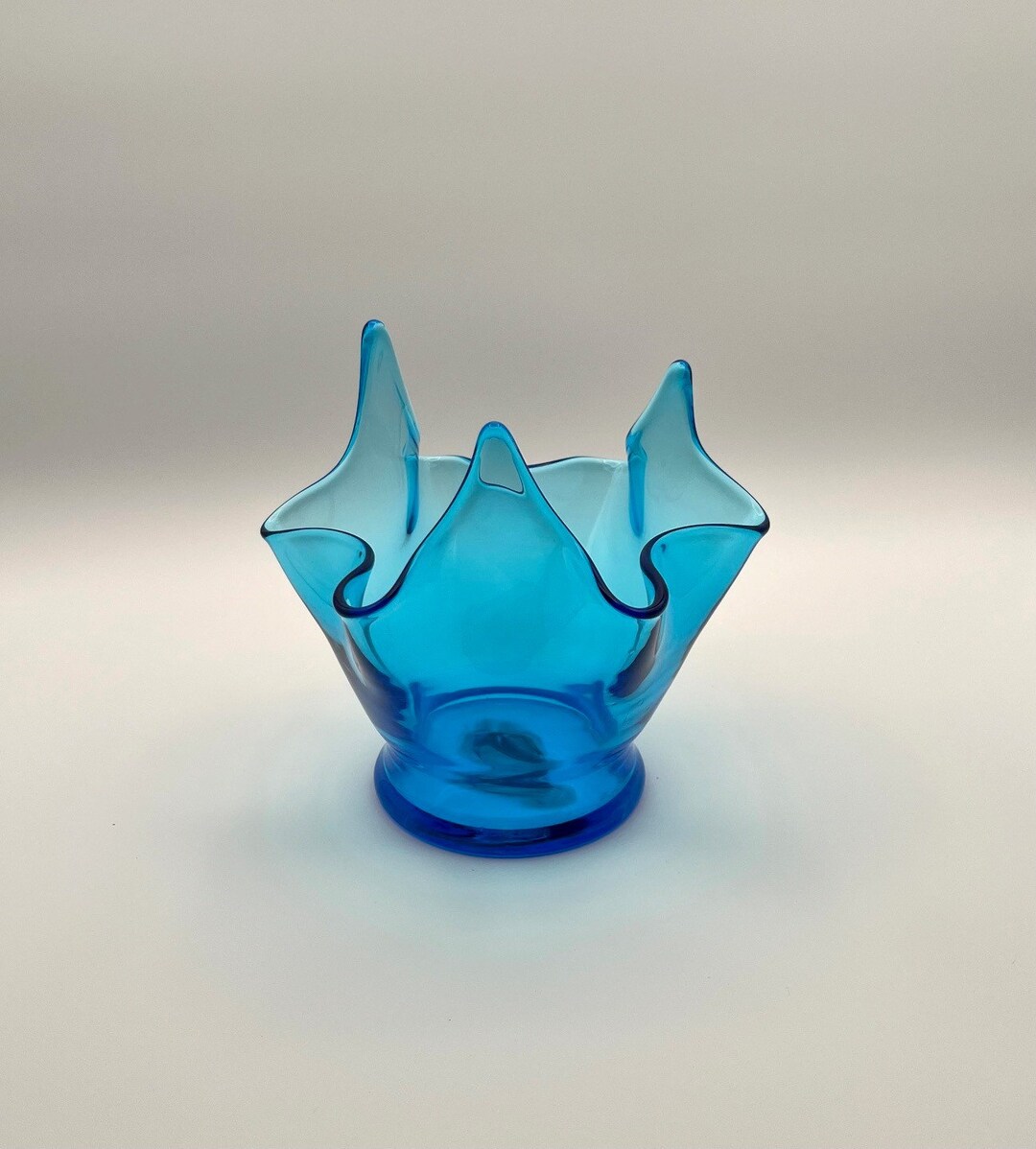 Viking Hand Blown Handkerchief Stretch Glass Turquoise Blue Candy Dish