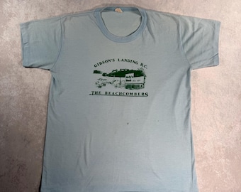 Vintage 1970’s/80’s The Beachcombers, Gibson’s Landing BC, T-Shirt, Blue (Large)