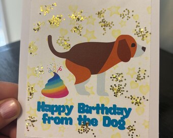 Tarjeta de felicitación de cumpleaños de parte del perro con diseño de caca arcoíris (4x6 pulgadas).
