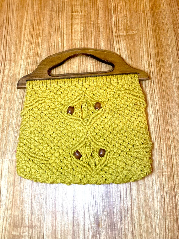 Gorgeous Macramé and Wooden Handle Purse