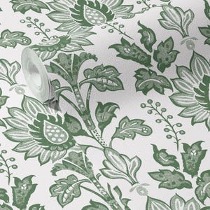 Green William Morris Style Wallpaper: English Country Floral Decor