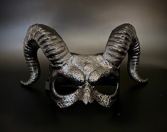 Black Devil Ram Horns Mask, Half Face Masquerade Mask, Ram Horn Animal Skull Mask, For Halloween, Cosplay, Party