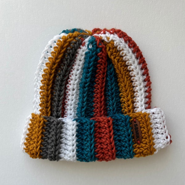 Unisex Gifts Under $30 - 60+ Gift Ideas for 2025