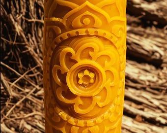 100% Natural Hawaiian Beeswax Mandala Pillar Candle
