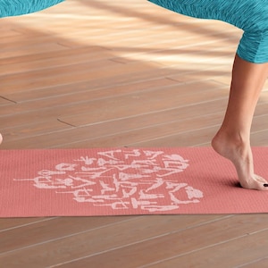 Personalized Yoga Mat Poses Name Namaste Self Care Home Gym Workout Gifts for Her Gift for Mom Yoga Accessories Wellness Gift
