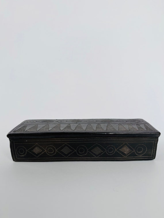 Vintage Black Clay Hand Carved Trinket Box with Li