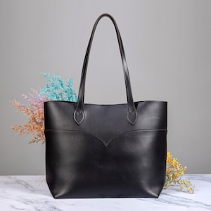 Vintage Vegan Leather Tote Bag For Women Black Simple Shoulder Handbag Retro Classic A4 Purse image 1