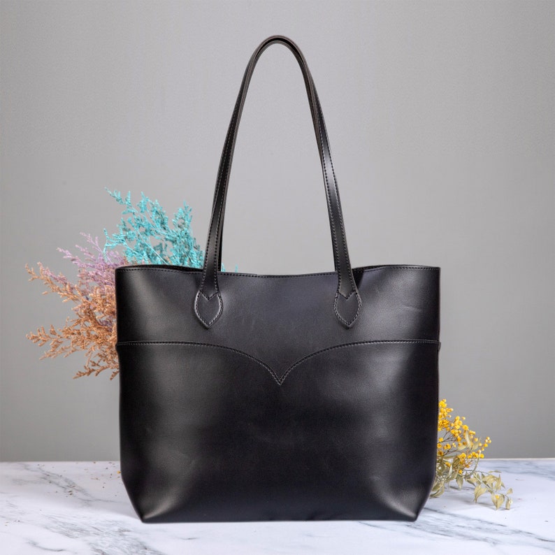 Vintage Vegan Leather Tote Bag For Women Black Simple Shoulder Handbag Retro Classic A4 Purse image 1