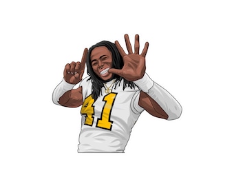Peut inclure: Une illustration de dessin animé d'un joueur de football portant un maillot blanc avec le numéro 41 jaune, un short noir et une chaîne en or. Le joueur a de longs cheveux noirs et sourit la bouche ouverte, montrant ses dents. Il lève les mains en l'air, comme s'il célébrait un touché.