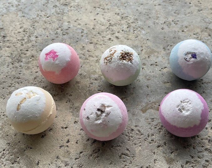 Bath Bombs Fizzers Wildflowers Gift Set - Handmade and Organic 6 Pcs Bath Bombs with Natural Ingredients