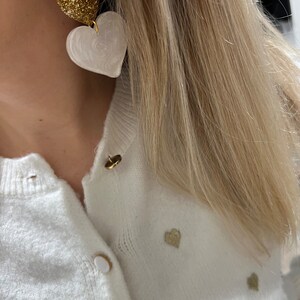 Gold and pearly white heart earrings image 2