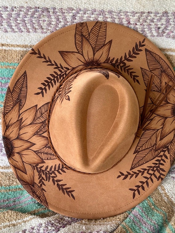 Custom Wildflower Cowboy Hat: Hand-burned Suede Western Hat  display picture 3