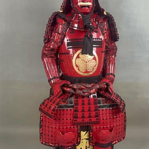 hand crafted Japanese traditional samurai armor for cosplay