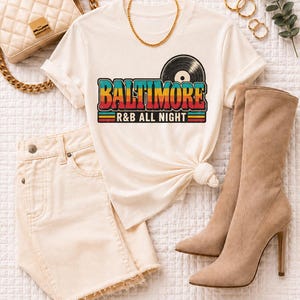 Camiseta Comfort Colors para concierto de R&B en Baltimore, camiseta Bmore All Night Out para mujeres negras, regalo para adultos y sexys. imagen 1