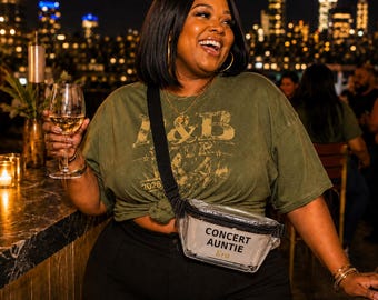 Concert Auntie Era Clear Fanny Pack - Stadium Approved Clear Bag - R&B Concert Belt Bag - Festival Waist Bag - Transparent Hip Pack