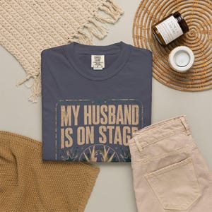 Comfort Colors My Husband Is on Stage RnB Concert Shirt, Funny Night Out Tee for Black Women, Music Lover Gift image 6