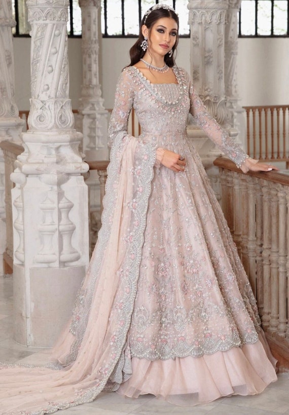 10 Best Indian Bridal Designers – Vanitynoapologies | Indian Makeup and  Beauty Blog