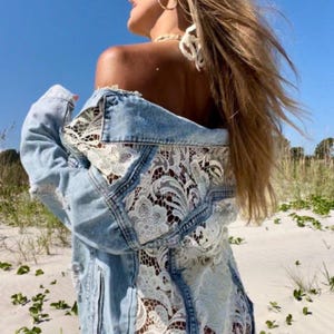 Chaqueta vaquera bohemia de encaje blanco de gran tamaño