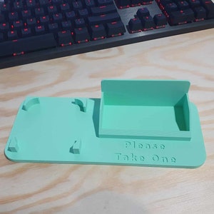 3D-gedruckter quadratischer Kartenleser und Visitenkartenhalter für die erste und zweite Generation mit „Please Take One“-Prägung