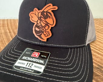 Gorra de fútbol de los Hornets / Parche de cuero personalizado en Richardson 112 / Equipo deportivo para el día del partido