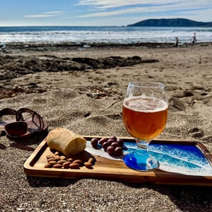 Ocean Wave Serving Tray, Wooden Coastal Home Decor, Beach Serving Tray, Great Housewarming or New Home Gift, Gift for Beach Lover immagine 3