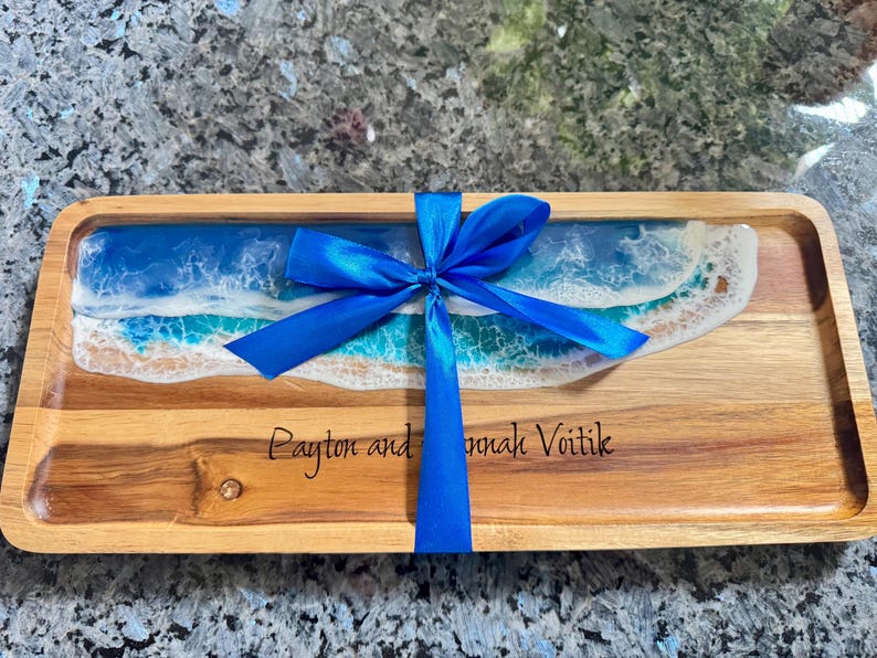 Ocean Wave Serving Tray, Wooden Coastal Home Decor, Beach Serving Tray, Great Housewarming or New Home Gift, Gift for Beach Lover immagine 5