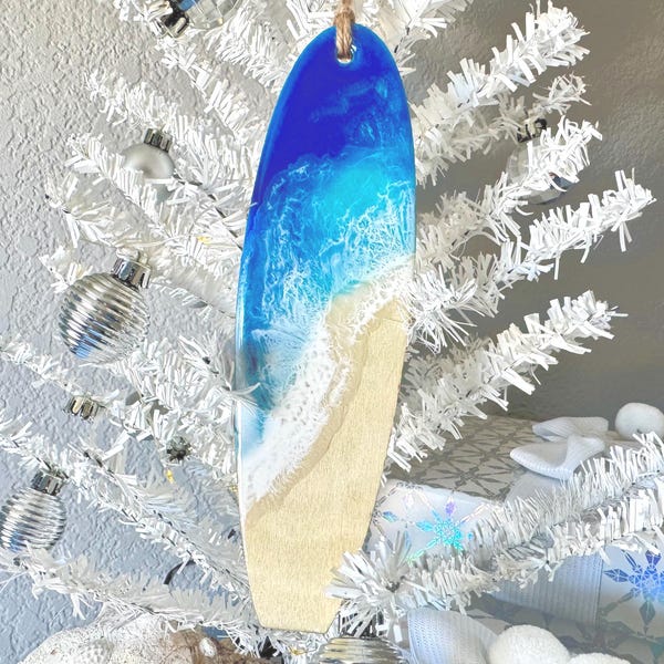 Personalized Beach Lover's Surfboard Christmas Ornament Coastal Home Decor with Resin Ocean Waves, Surf Board Engraved Tree Ornament