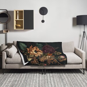 Coperta con bouquet floreale vintage / Decorazione da strega