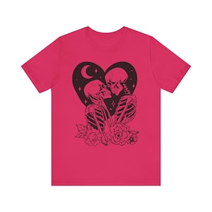 Camiseta de amantes con corazón, camiseta romántica de esqueleto para pareja, ropa gótica, camiseta de Halloween, regalo para parejas, moda alternativa
