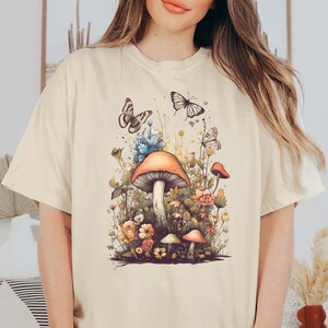 Mushroom, Butterfly Cottagecore T-Shirt for the Goblincore or Fairy Grunge Clothing Lover - Comfort Colors Oversized Trendy Tees