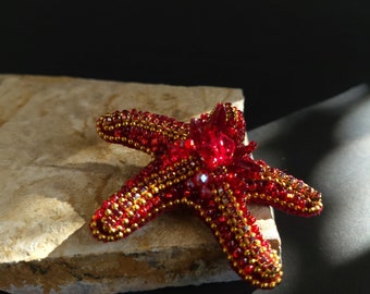 Red and Gold Starfish Beaded Handmade Brooch pin, marine jewelry gift, ocean sea creatures lover gift, summer beach decor, gift under 100