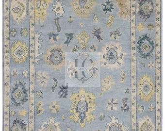 Hand-Knotted Wool Oushak Rug: Traditional Floral Area Rug