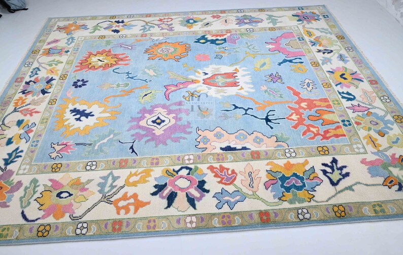 Oushak Rug Hand Knotted Ivory, Rust a Nd Blue Antique Turkish Heriz ...